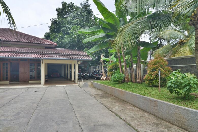 Hotel 555 Guest House