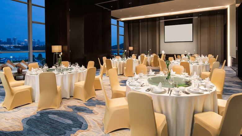 Hotel Hualuxe Xiamen Haicang