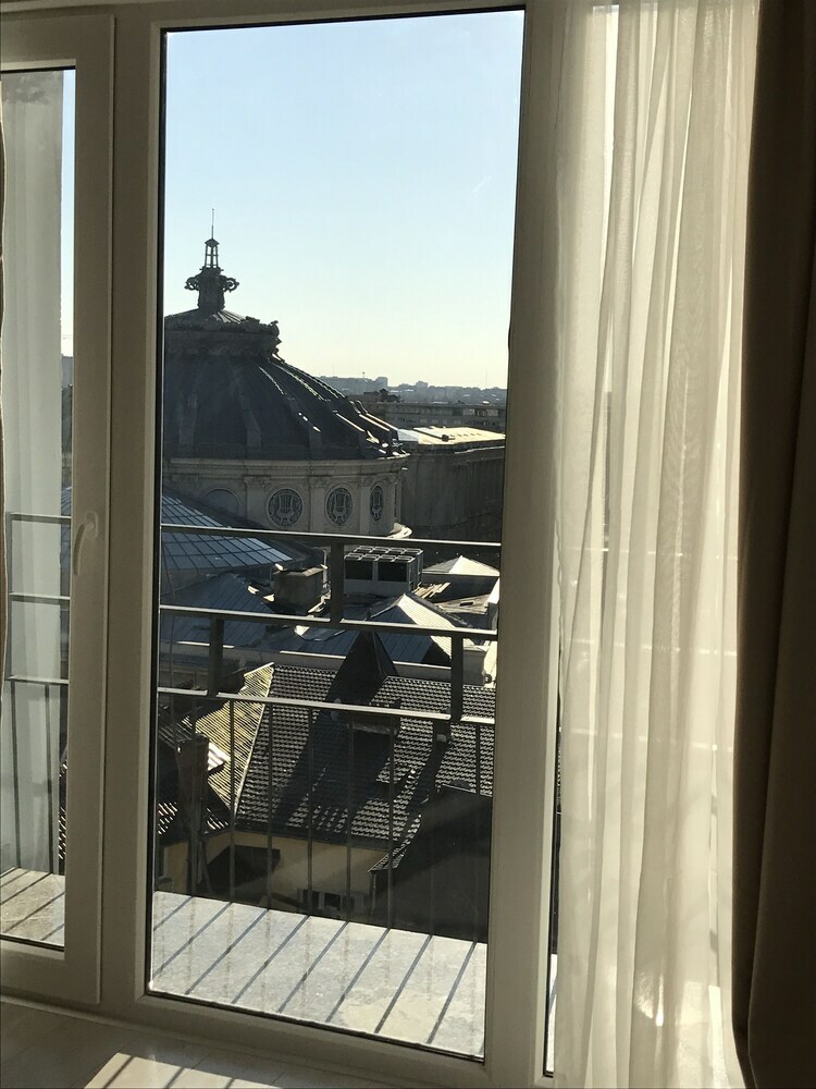 Metropole Apartments Ateneum