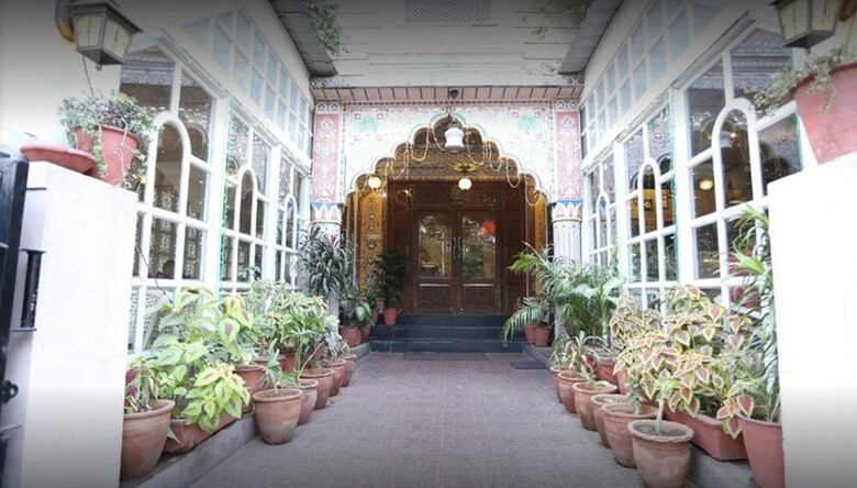 Hotel Ratan Niwas