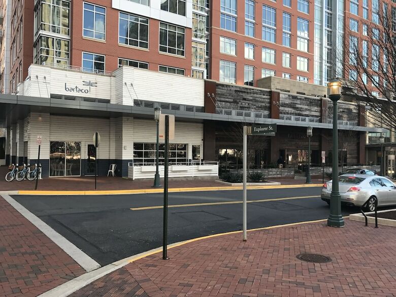 Apartamentos Lrv Avant At Reston Town Center