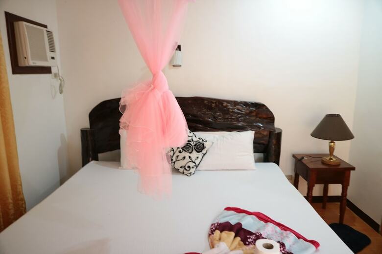 Hotel Sophia's Beach Guest House