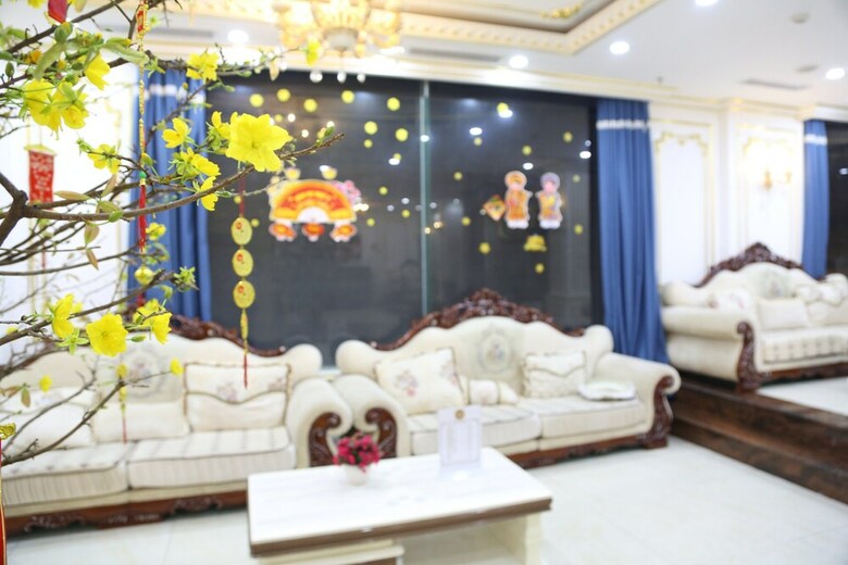 Tuyet Son Hotel