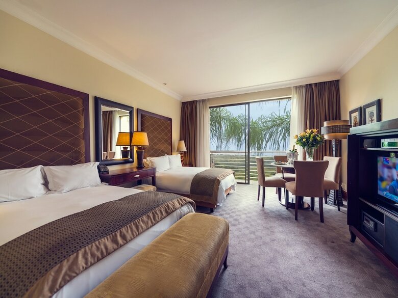 Royal Sibaya Hotel