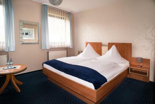Hostal Hotel Garni Haus Sch�nberger