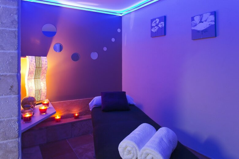 Hotel H�tel Le Castillan