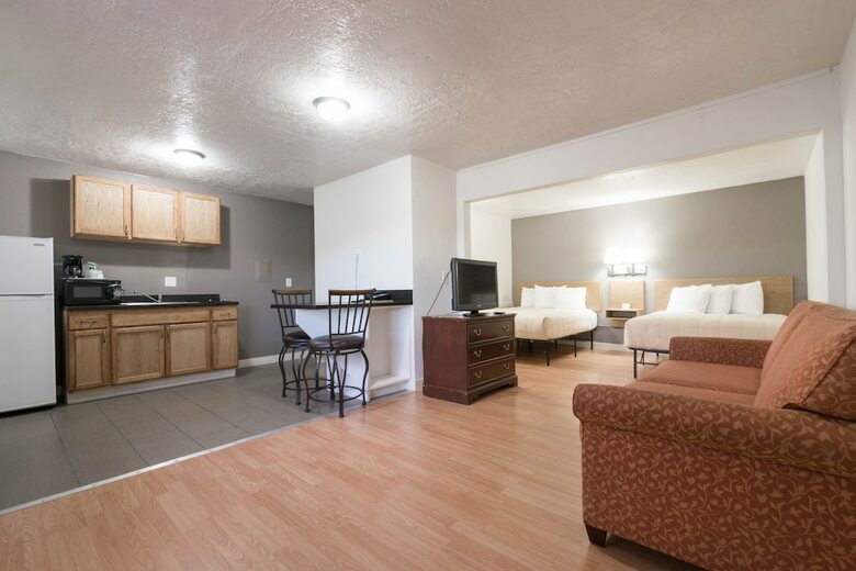 Hotel Little Suites Provo Extended Stay