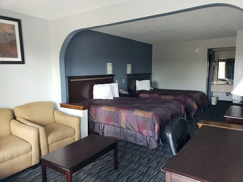 Motel Gateway Inn And Suites