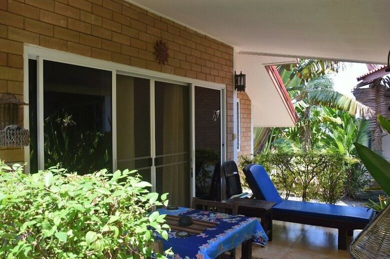 Villa Sanuk Bungalows