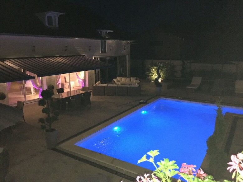Appartement Avec Piscine de La Croix