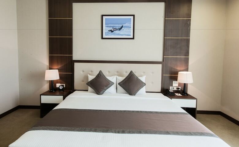 M?ong Thanh Grand Hoang Mai Hotel