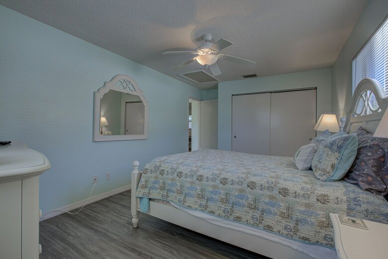 Beach Retreat Unit B By Anna Maria
