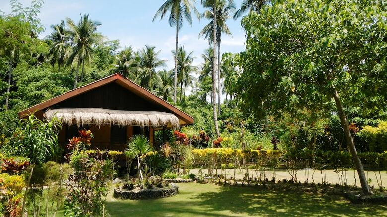 Hotel Las Cabanas Beach Resort