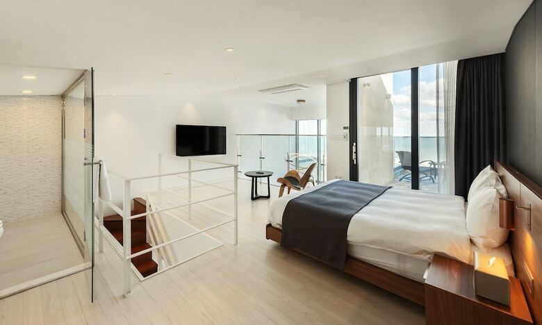 Hotel Havet Poolvilla & Resort