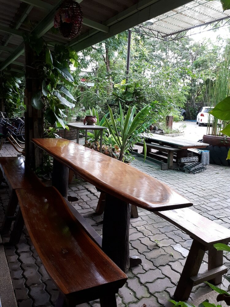 Hotel Bankitsada Homestay