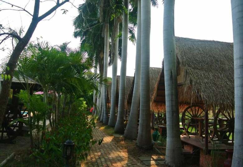 Hotel Himawari Restaurant & Cottage