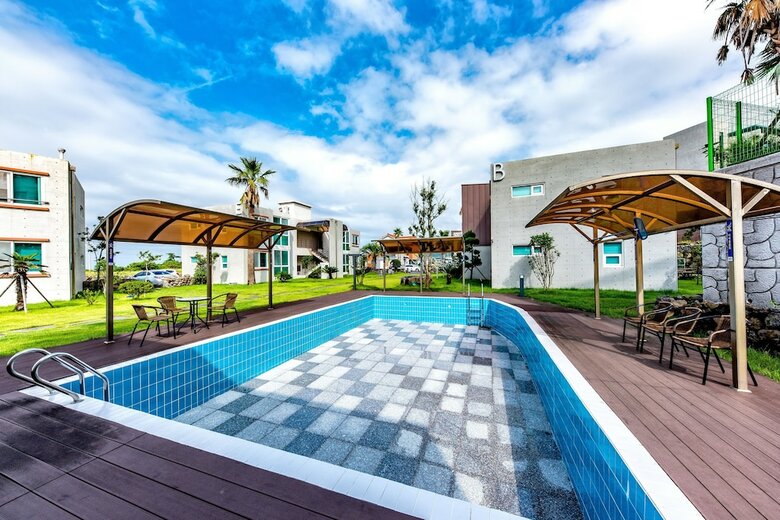 Jeju Jukwang Resort