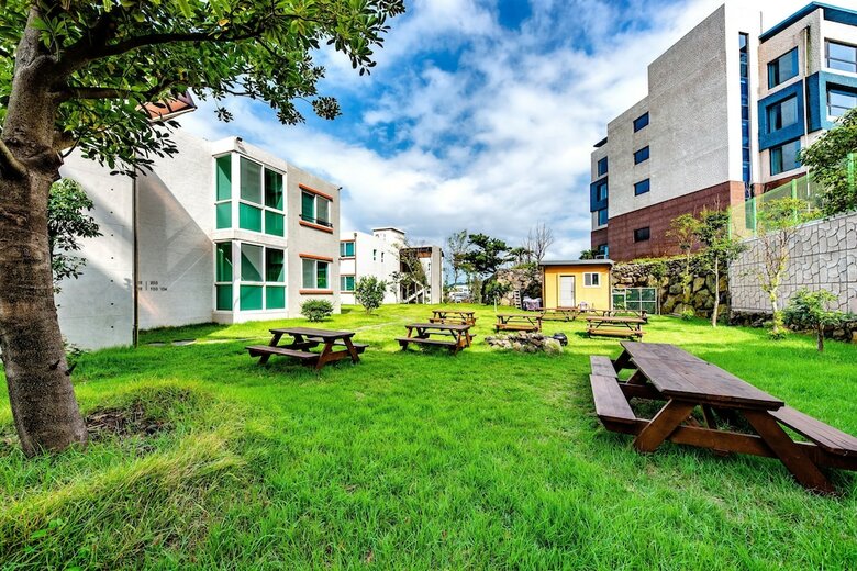 Jeju Jukwang Resort