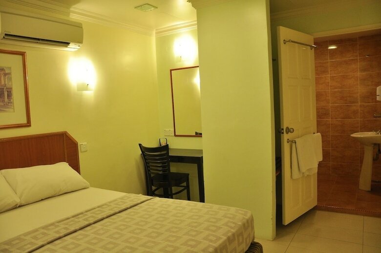 Hotel Johan Travellers Lodge