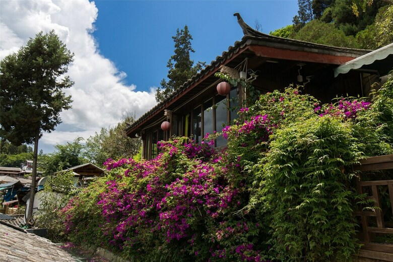 Posada Blossom Hill Inn Lijiang Springland