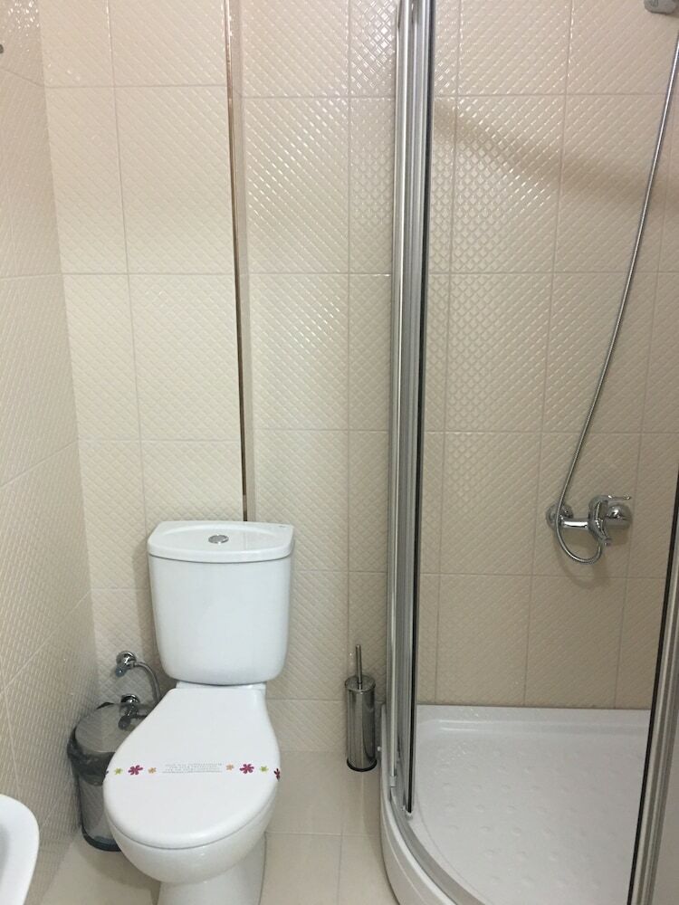 Hotel Akyuz Rooming House