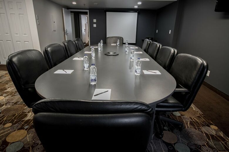 Hotel Faubourg Montreal Downtown Hotel 183492