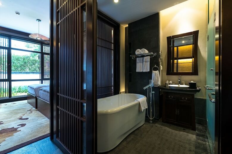 Lijiang Jinmao Boutique Hotel