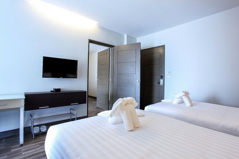 Hotel Romyen Garden Place
