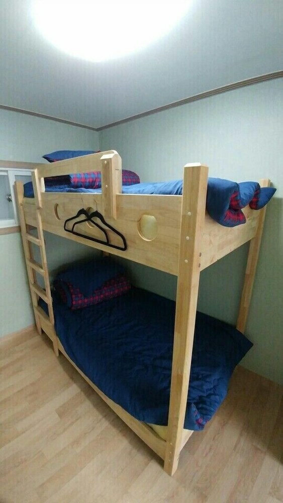 Hostal Ninano Guesthouse - Hostel