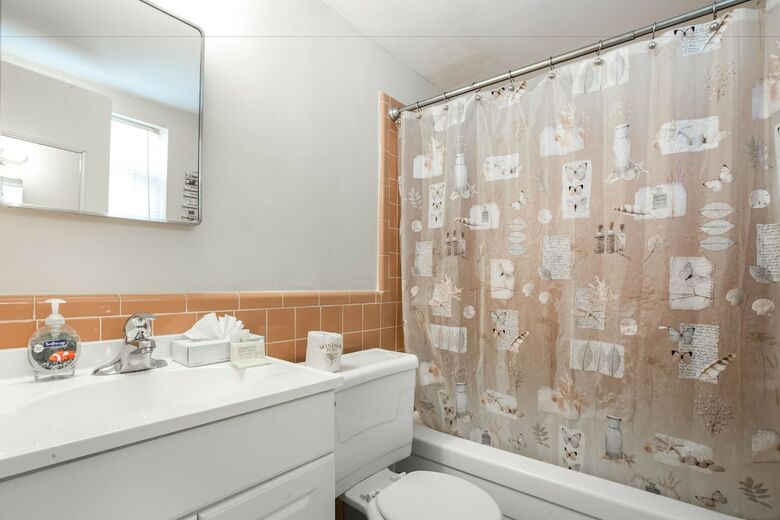 Apartamento Hideaway Waterfront Resort & Hotel
