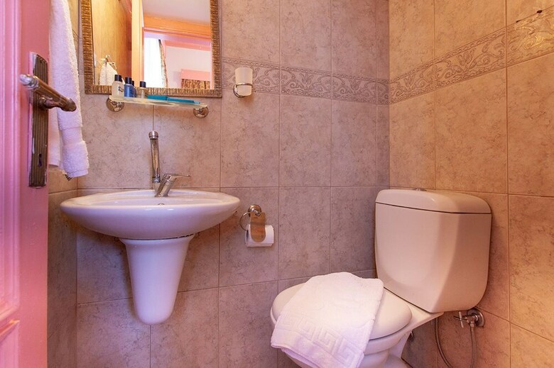 Kalei�i Marina Boutique Hotel