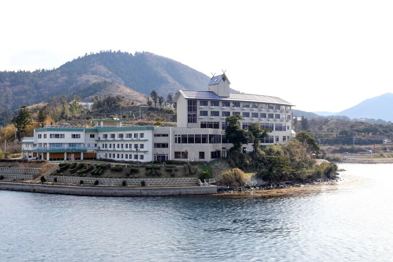 Marine Port Hotel Ama
