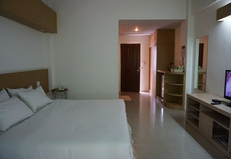 Veeranya Vill Hotel