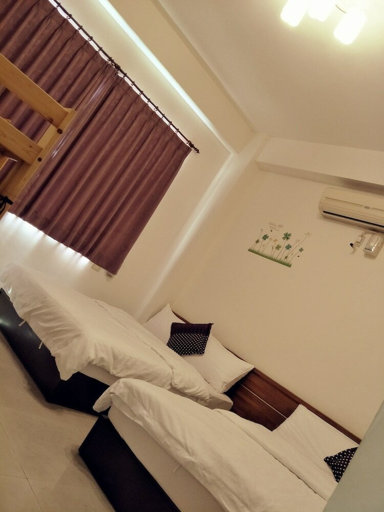 Bed & Breakfast Lu He Feng Homestay