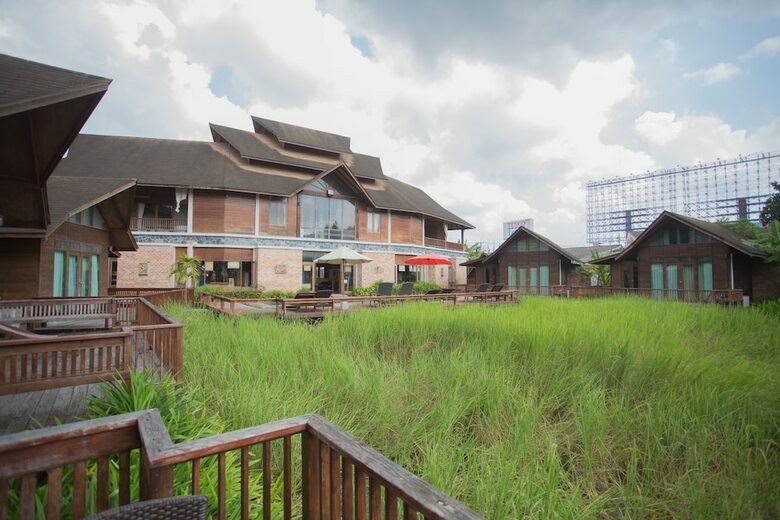 Hotel Rice Farm Villa Suratthani