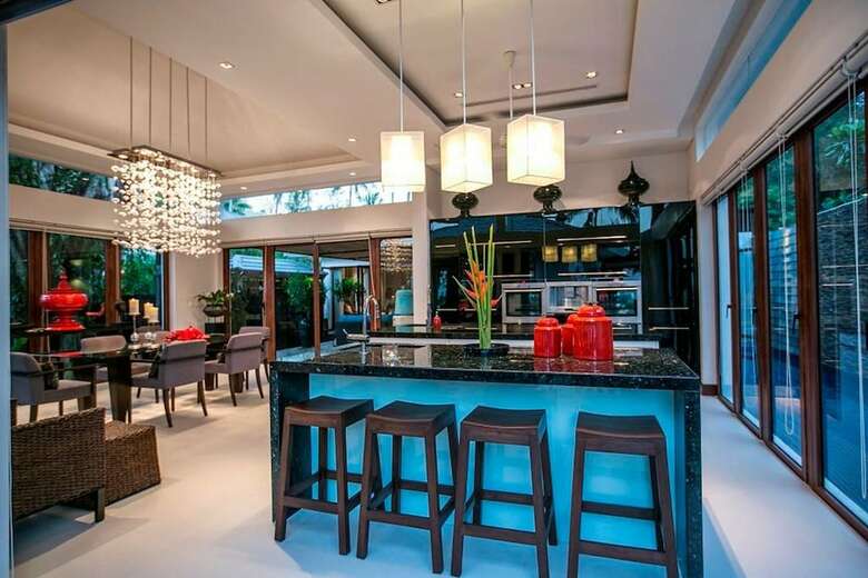 5 Bedroom Beach Front Villa Banyan