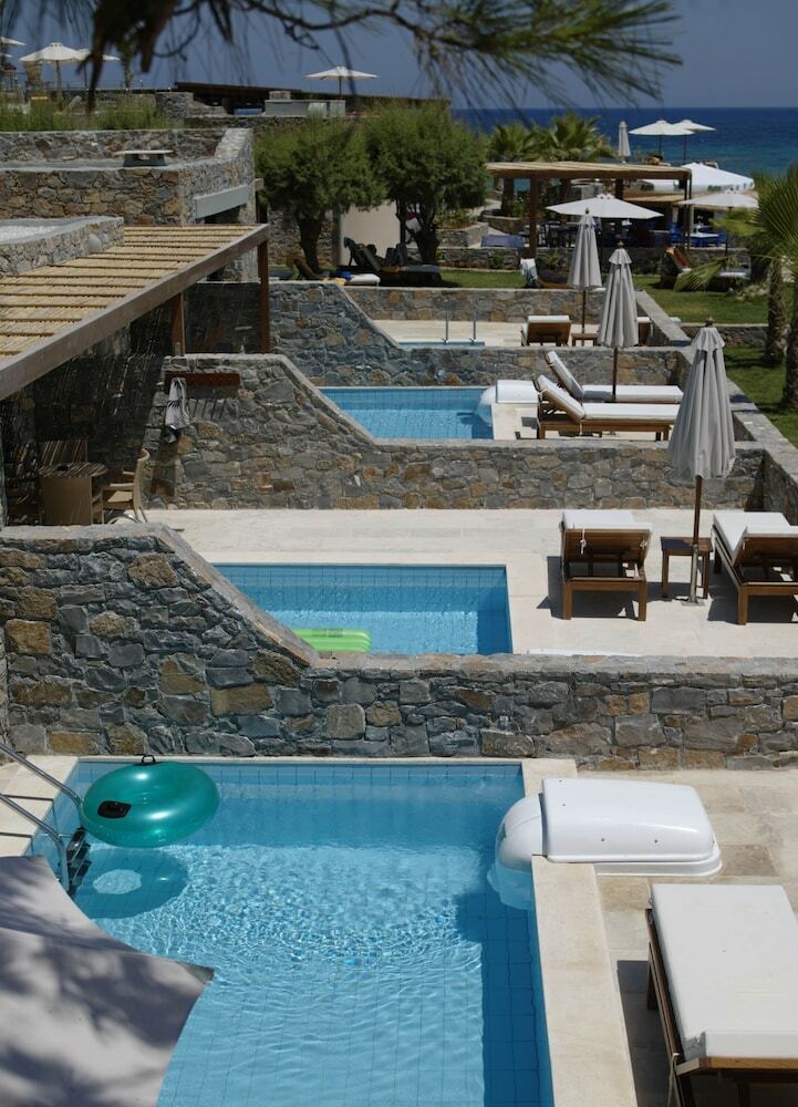 Hotel Ikaros Beach Resort & Spa