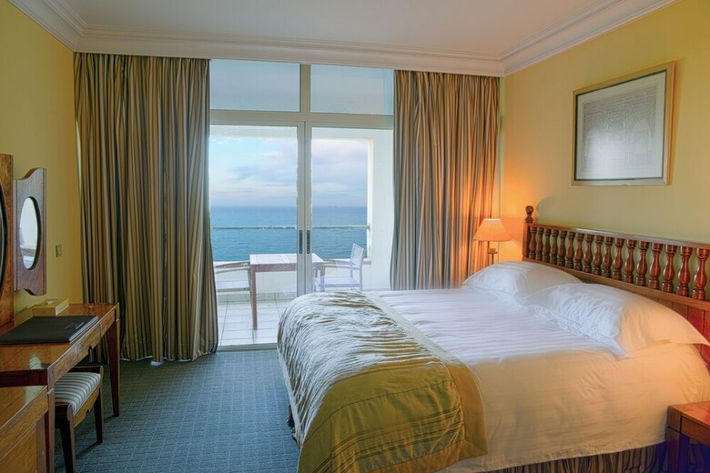 Portemilio Hotel And Resort