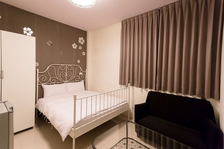 Hotel Fengjia Line Stack