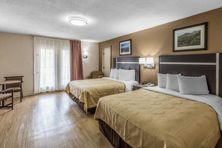 Hotel Quality Inn & Suites