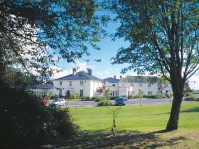Hotel Macdonald Crutherland House