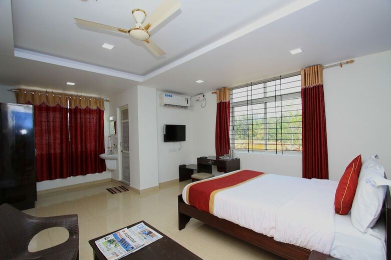 Hotel Oyo 6787 Sri Sai Residency