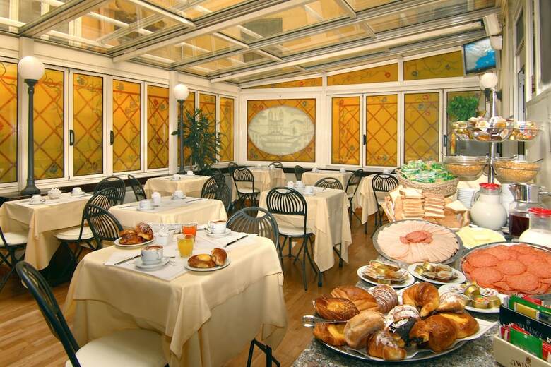 Hotel Regno