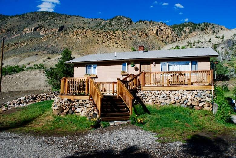 Little Trail Creek Cabins