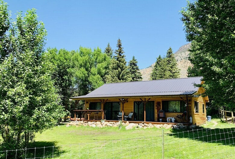 Little Trail Creek Cabins