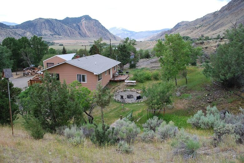 Little Trail Creek Cabins