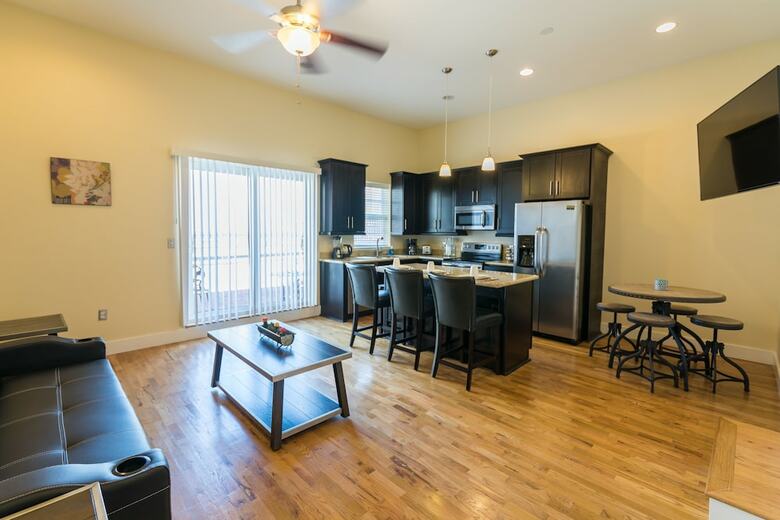 Aparthotel Gorgeous 1br's In Merchant Lofts By Hosteeva