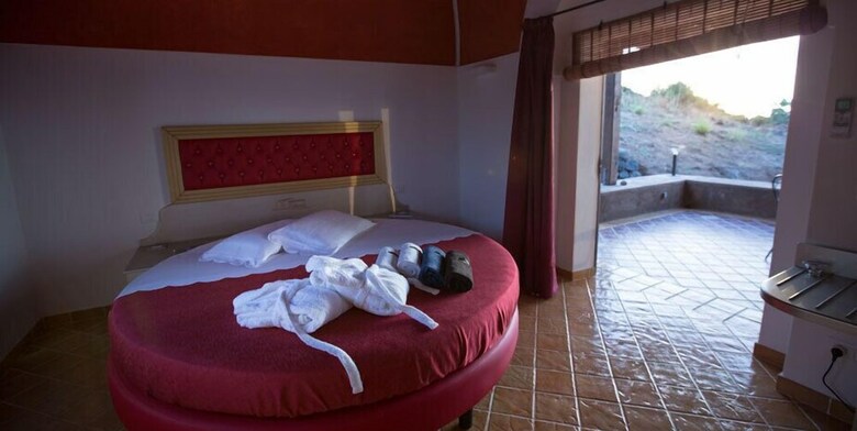 Bed & Breakfast Al-qubba Wellness & Resort