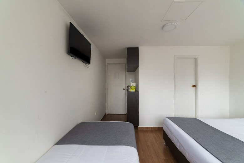 Hotel Ayenda 1059 Boutique Mavia