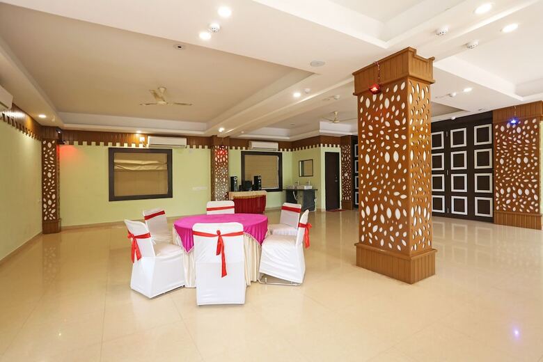Oyo 3803 Hotel Lal Quila